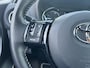 Toyota Yaris 1.5 Hybrid Bi-Tone |Automaat|climate controle| dakspoiler| extra getint glas| 12 maanden Bovag Garantie|
