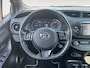 Toyota Yaris 1.5 Hybrid Bi-Tone |Automaat|climate controle| dakspoiler| extra getint glas| 12 maanden Bovag Garantie|