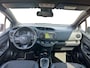 Toyota Yaris 1.5 Hybrid Bi-Tone |Automaat|climate controle| dakspoiler| extra getint glas| 12 maanden Bovag Garantie|