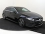 Mercedes-Benz A-klasse 180 Business Solution AMG / Stoelverwarming / Achteruitrijcamera /