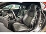 Jaguar F-Type 2.0T P300 R-Dynamic | LED | Panoramadak | Meridian Sound | PDC met Camera | Zeer Mooi! |