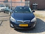 Opel Astra 1.4 Turbo Cosmo 120PK! NL AUTO NAP 2EIGENAAR! NAVI l Cruise l PDC l Airco l TREKHAAK l LEER! DEALER OH l TOPSTAAT!