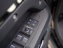 Land Rover Defender 2.0 P300e 110 X-Dynamic HSE | Pano | Head-Up | Tow pack | 22''