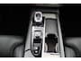 Volvo XC90 T8 Plug-in hybrid AWD Ultra Dark | Luchtvering | Trekhaak | Harman/Kardon | Stoelventilatie | Massage | Harman/Kardon | 360 Camera | 22 Inch Wielen