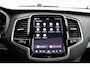 Volvo XC90 T8 Plug-in hybrid AWD Ultra Dark | Luchtvering | Trekhaak | SoH 96% | Harman/Kardon | Stoelventilatie | Massage | Harman/Kardon | 360 Camera | 22 Inch Wielen