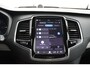 Volvo XC90 T8 Plug-in hybrid AWD Ultra Dark | Luchtvering | Trekhaak | Harman/Kardon | Stoelventilatie | Massage | Harman/Kardon | 360 Camera | 22 Inch Wielen