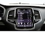 Volvo XC90 T8 Plug-in hybrid AWD Ultra Dark | Luchtvering | Trekhaak | SoH 96% | Harman/Kardon | Stoelventilatie | Massage | Harman/Kardon | 360 Camera | 22 Inch Wielen