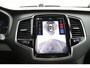 Volvo XC90 T8 Plug-in hybrid AWD Ultra Dark | Luchtvering | Trekhaak | Harman/Kardon | Stoelventilatie | Massage | Harman/Kardon | 360 Camera | 22 Inch Wielen