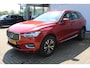 Volvo XC60 2.0 Recharge T6 AWD Inscription | Incl. 12 maanden Garantie | Panorama dak | Elektrisch wegklapbare trekhaak | Stoel/stuurverwarming | Achterbank verwarming | Climate controle | Achteruitrijcamera | Elektrische kofferbakklep | Navigatie | Apple CarPlay/Android Auto | Schuif/kantel dak | Virtual cockpit | Dodehoek detectie |