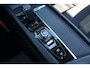 Volvo XC60 2.0 Recharge T6 AWD Inscription | Incl. 12 maanden Garantie | Panorama dak | Elektrisch wegklapbare trekhaak | Stoel/stuurverwarming | Achterbank verwarming | Climate controle | Achteruitrijcamera | Elektrische kofferbakklep | Navigatie | Apple CarPlay/Android Auto | Schuif/kantel dak | Virtual cockpit | Dodehoek detectie |