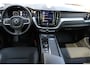 Volvo XC60 2.0 Recharge T6 AWD Inscription | Incl. 12 maanden Garantie | Panorama dak | Elektrisch wegklapbare trekhaak | Stoel/stuurverwarming | Achterbank verwarming | Climate controle | Achteruitrijcamera | Elektrische kofferbakklep | Navigatie | Apple CarPlay/Android Auto | Schuif/kantel dak | Virtual cockpit | Dodehoek detectie |