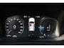 Volvo XC60 2.0 Recharge T6 AWD Inscription | Incl. 12 maanden Garantie | Panorama dak | Elektrisch wegklapbare trekhaak | Stoel/stuurverwarming | Achterbank verwarming | Climate controle | Achteruitrijcamera | Elektrische kofferbakklep | Navigatie | Apple CarPlay/Android Auto | Schuif/kantel dak | Virtual cockpit | Dodehoek detectie |