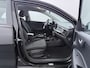 Kia Rio 1.0 T-GDi MHEV DynamicLine - Apple & Android Carplay - Achteruitrijcamera - Cruise Control - Trekhaak - Virena zekerheidspakket € 895,-.