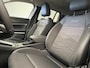 Jeep Avenger Summit 54 kWh 18"Lichtmetaal | Adaptive Cruise | Climate Controle | Keyless Start | Carplay | LED | Digitaal Dashboard | Achteruitrijcamera | Airco (automatisch) | Apple Carplay/Android Auto|telefoonintegratie premium