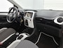 Toyota Aygo 1.0 VVT-i x-pure Automaat | 1e Eigenaar | NIEUW GELEVERD & ONDERHOUDEN | Unieke Luxe Uitvoering |