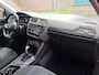 Volkswagen Tiguan 1.4 TSI eHybrid 110 KW, R-Line Business+, Navigatie, Climt, Cruise, Pano. dak.
