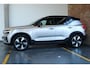 Volvo XC40 Single Motor Extended Range Ultimate 82 kWh | 97% SOH | Semi-Electrische Wegklapbare Trekhaak | Panoramadak | 360° Parkeercamera | Parkeersensoren voor + achter | Google Infotainment | 4-Seizoenenbanden | Stoelverwarming | Stuurwielverwarming