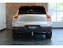Volvo XC40 Single Motor Extended Range Ultimate 82 kWh | 97% SOH | Semi-Electrische Wegklapbare Trekhaak | Panoramadak | 360° Parkeercamera | Parkeersensoren voor + achter | Google Infotainment | 4-Seizoenenbanden | Stoelverwarming | Stuurwielverwarming