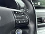 Hyundai Kona Electric EV Premium 64 kWh | SOH 95.2% | Trekhaak fietsendrager | Stoelverwarming & verkoeling | Achteruitrij camera |