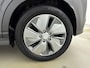 Hyundai Kona Electric EV Premium 64 kWh | SOH 95.2% | Trekhaak fietsendrager | Stoelverwarming & verkoeling | Achteruitrij camera |