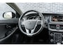 Volvo V40 1.5 T3 Dynamic Edition | Trekhaak | Achteruitrijcamera | Parkeersensoren | Panoramadak | Harman Kardon Audio | Parkeerverwarming | Keyless Entry | Stoelverwarming | LED Koplampen | Alarm