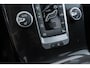 Volvo V40 1.5 T3 Dynamic Edition | Trekhaak | Achteruitrijcamera | Parkeersensoren | Panoramadak | Harman Kardon Audio | Parkeerverwarming | Keyless Entry | Stoelverwarming | LED Koplampen | Alarm