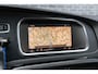 Volvo V40 1.5 T3 Dynamic Edition | Trekhaak | Achteruitrijcamera | Parkeersensoren | Panoramadak | Harman Kardon Audio | Parkeerverwarming | Keyless Entry | Stoelverwarming | LED Koplampen | Alarm