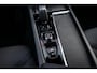 Volvo XC60 T6 335 pk Plug-in hybrid AWD | Gratis Trekhaak 2.250 kg | Extra getint glas | Driver Assist | Climate line | 19" | All Season Banden | Charcoal Hemelbekleding | Park Assist Voor en Achter |