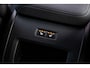 Volvo XC60 T6 335 pk Plug-in hybrid AWD | Gratis Trekhaak 2.250 kg | Extra getint glas | Driver Assist | Climate line | 19" | All Season Banden | Charcoal Hemelbekleding | Park Assist Voor en Achter |