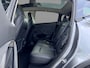 Tesla Model Y Long Range AWD 75 kWh SoH 92,1% / Originele Trekhaak / PREMIUM-Pakket / Autopilot / Panoramadak / 5X Stoelverwarming / 3 Fase /