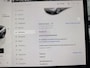 Tesla Model Y Long Range AWD 75 kWh SoH 92,1% / Originele Trekhaak / PREMIUM-Pakket / Autopilot / Panoramadak / 5X Stoelverwarming / 3 Fase /