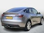 Tesla Model Y Long Range AWD 75 kWh SoH 92,1% / Originele Trekhaak / PREMIUM-Pakket / Autopilot / Panoramadak / 5X Stoelverwarming / 3 Fase /