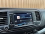 Peugeot Expert Traveller 8P 2.0 BlueHDi 150 Business Long S&S | Exportprijs | Cruise Control | Parkeersensoren Achter | Apple Carplay/Android Auto | Navigatie | Airconditioning | Bluetooth |