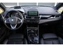 BMW 2-Serie Active Tourer 218i High Executive | Panorama dak | Trekhaak | LEER | VEEL OPTIES!