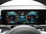 Mercedes-Benz EQB 300 4MATIC AMG Line 69,7 kWh 228pk Dealer O.H. | Trekhaak Af Fabriek | Camera | MBUX Widescreen Navi | Alcantara Sportstoelen Verwarmd | Sfeerverlichting | Night Pakket | Cruise Control | Virtual | DAB |