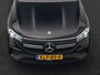 Mercedes-Benz EQB 300 4MATIC AMG Line 69,7 kWh 228pk Dealer O.H. | Camera | MBUX Widescreen Navi | Alcantara Sportstoelen Verwarmd | Sfeerverlichting | Night Pakket | Cruise Control | Virtual | DAB |