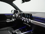 Mercedes-Benz EQB 300 4MATIC AMG Line 69,7 kWh 228pk Dealer O.H. | Camera | MBUX Widescreen Navi | Alcantara Sportstoelen Verwarmd | Sfeerverlichting | Night Pakket | Cruise Control | Virtual | DAB |