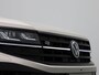 Volkswagen Touareg 3.0 TSi eHybrid 4MOTION R Edition 462 PK| SoH 100% | V6 | Panoramadak | Leder Interieur | Luchtvering | Navigatie | Dodehoekdetectie | 360 Camera | Head-Updisplay | Stoelverwarming Voor & Achter