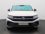 Volkswagen Touareg 3.0 TSi eHybrid 4MOTION R Edition 462 PK| SoH 100% | V6 | Panoramadak | Leder Interieur | Luchtvering | Navigatie | Dodehoekdetectie | 360 Camera | Head-Updisplay | Stoelverwarming Voor & Achter