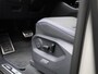 Volkswagen Touareg 3.0 TSi eHybrid 4MOTION R Edition 462 PK| SoH 100% | V6 | Panoramadak | Leder Interieur | Luchtvering | Navigatie | Dodehoekdetectie | 360 Camera | Head-Updisplay | Stoelverwarming Voor & Achter