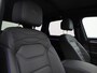 Volkswagen Touareg 3.0 TSi eHybrid 4MOTION R Edition 462 PK| SoH 100% | V6 | Panoramadak | Leder Interieur | Luchtvering | Navigatie | Dodehoekdetectie | 360 Camera | Head-Updisplay | Stoelverwarming Voor & Achter