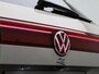 Volkswagen Touareg 3.0 TSi eHybrid 4MOTION R Edition 462 PK| SoH 100% | V6 | Panoramadak | Leder Interieur | Luchtvering | Navigatie | Dodehoekdetectie | 360 Camera | Head-Updisplay | Stoelverwarming Voor & Achter