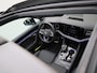 Volkswagen Touareg 3.0 TSi eHybrid 4MOTION R Edition 462 PK| V6 | Panoramadak | Leder Interieur | Luchtvering | Navigatie | Dodehoekdetectie | 360 Camera | Head-Updisplay | Stoelverwarming Voor & Achter