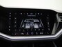 Volkswagen Touareg 3.0 TSi eHybrid 4MOTION R Edition 462 PK| SoH 100% | V6 | Panoramadak | Leder Interieur | Luchtvering | Navigatie | Dodehoekdetectie | 360 Camera | Head-Updisplay | Stoelverwarming Voor & Achter