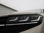 Volkswagen Touareg 3.0 TSi eHybrid 4MOTION R Edition 462 PK| SoH 100% | V6 | Panoramadak | Leder Interieur | Luchtvering | Navigatie | Dodehoekdetectie | 360 Camera | Head-Updisplay | Stoelverwarming Voor & Achter