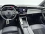 Peugeot 308 180pk HYbrid GT Pack | 1ste eigenaar | Alcantara | Camera | Dodehoekdetectie | Keyless | 18"LMV | AUTOMAAT