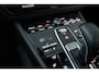 Porsche Cayenne 3.0 E-Hybrid FULL BLACK / PANO-DAK / SPORT CHRONO / LUCHTVERING / TREKHAAK / NAVIGATIE/ONDERHOUDSHISTORY / CARPLAY