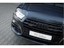 Audi Q5 55 TFSI e quattro Competition 300PK | S-Line in & exterieur | Panoramadak | Diamond Leather | LED | B&O Sound | Apple CarPlay | 20" LM Velgen | Adaptieve Cruise Control |