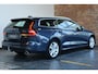 Volvo V60 2.0 B3 Business Pro | Semi Electrische Wegklapbare Trekhaak | Adaptive Cruise Control | Stoelverwarming | BLIS | Parkeersensoren voor + achter | Parkeercamera | Stuurwielverwarming | Navigatie |