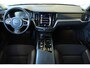 Volvo V60 2.0 B3 Business Pro | Semi Electrische Wegklapbare Trekhaak | Adaptive Cruise Control | Stoelverwarming | BLIS | Parkeersensoren voor + achter | Parkeercamera | Stuurwielverwarming | Navigatie |